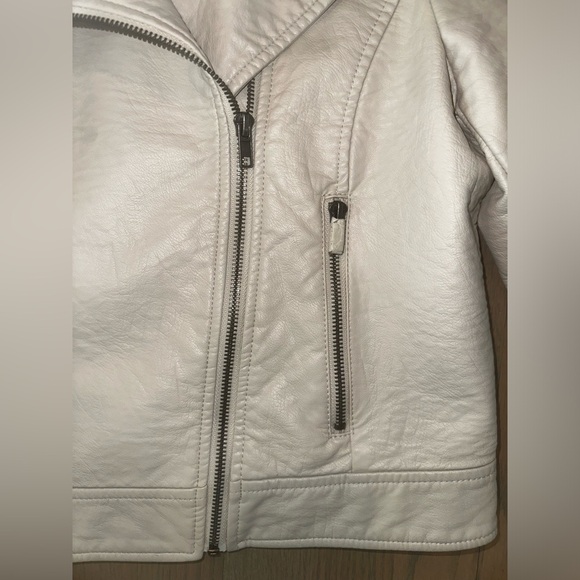 Cupcakes and Cashmere NWT Ines Moto Jacket - Picture 3 of 9